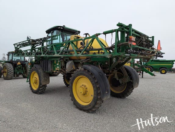 Image of John Deere R4023 equipment image 4