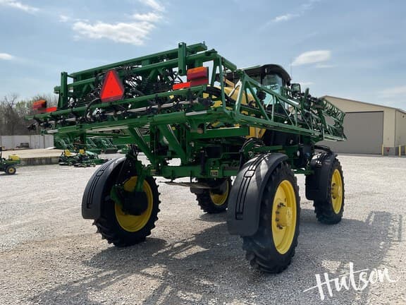 Image of John Deere R4023 equipment image 3