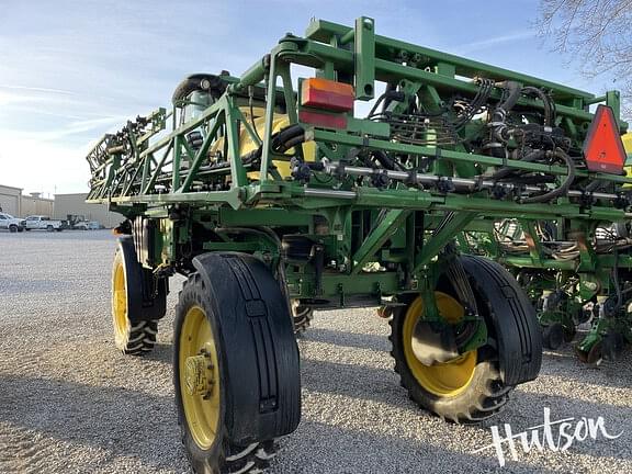 Image of John Deere R4023 equipment image 2