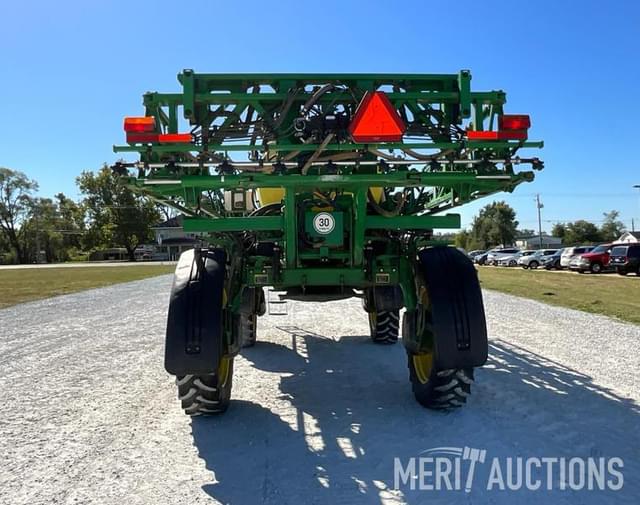 Image of John Deere R4023 equipment image 3