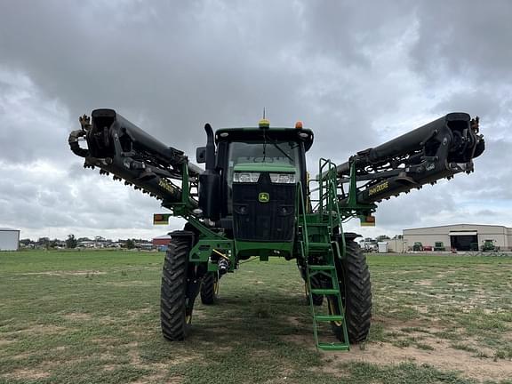 Image of John Deere R4038 equipment image 1