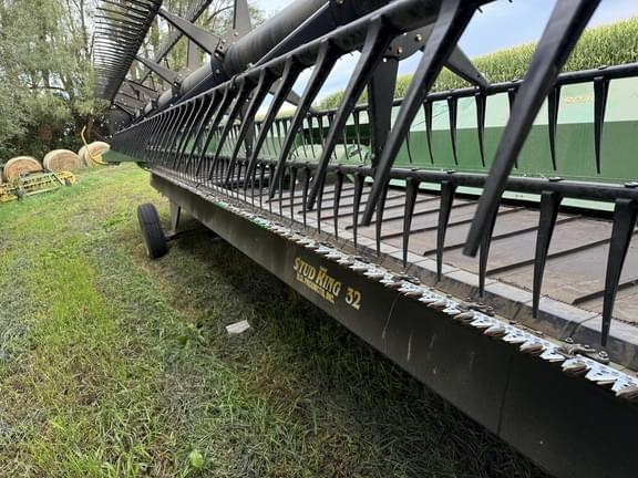 Image of John Deere RD30F equipment image 4