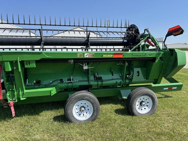 Image of John Deere RD30F equipment image 4
