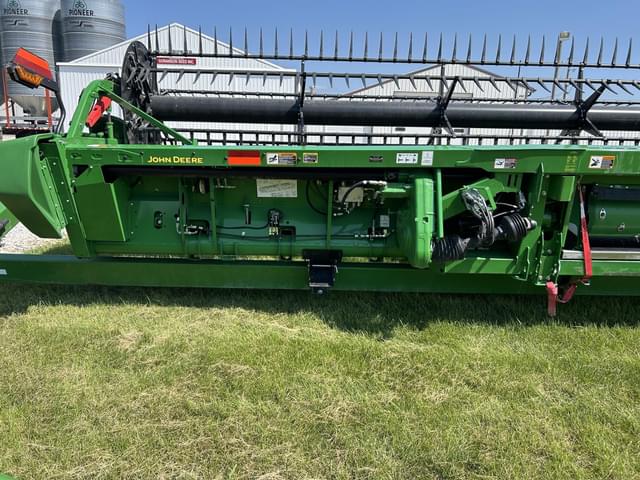 Image of John Deere RD30F equipment image 2