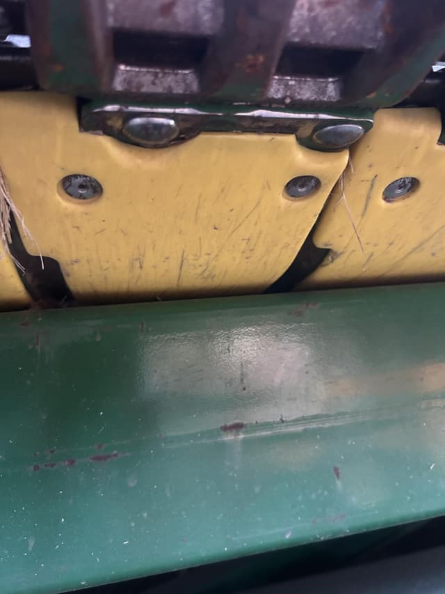 Image of John Deere RD35F equipment image 3