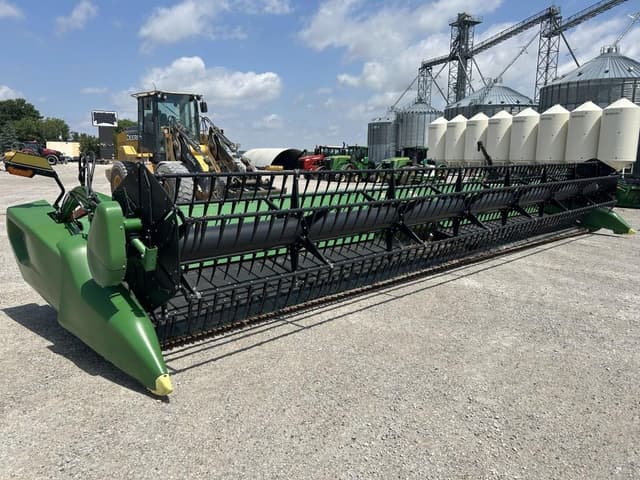 Image of John Deere RD35F equipment image 1