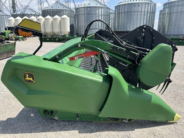 Image of John Deere RD35F equipment image 3
