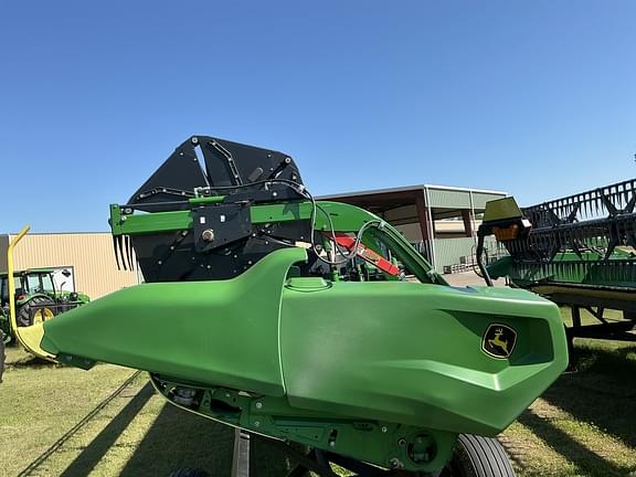 Image of John Deere RD35F equipment image 3
