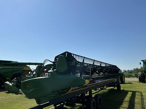Image of John Deere RD35F equipment image 1