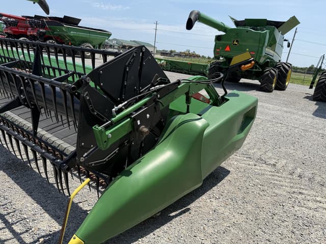 Image of John Deere RD35F equipment image 1