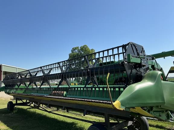 Image of John Deere RD35F equipment image 1