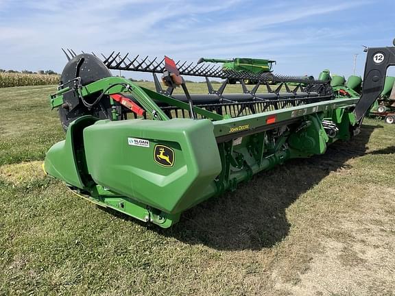 Image of John Deere RD35F equipment image 2