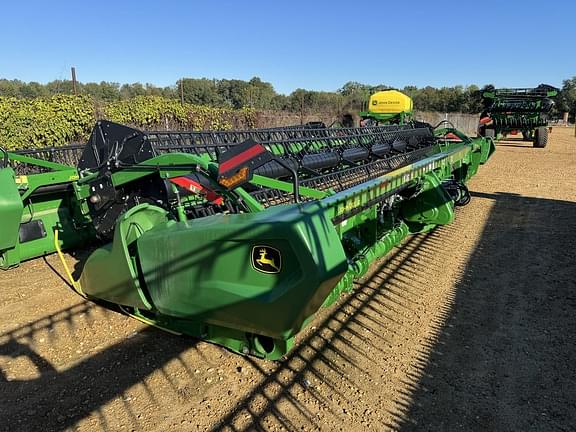 Image of John Deere RD35F equipment image 2