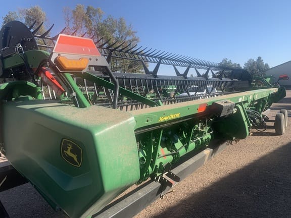 Main image John Deere RD35F