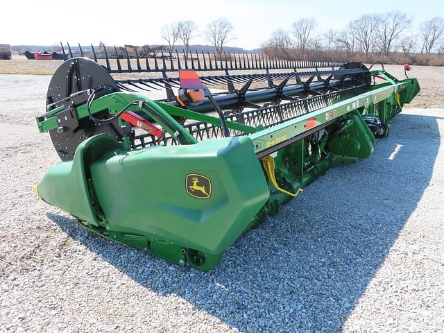 Image of John Deere RD35F equipment image 2