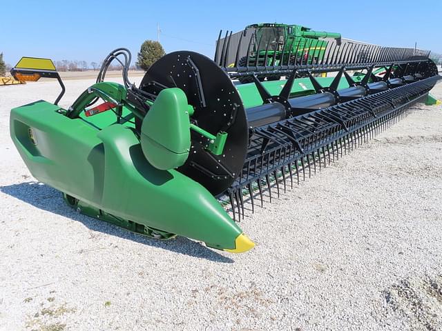 Image of John Deere RD35F equipment image 1