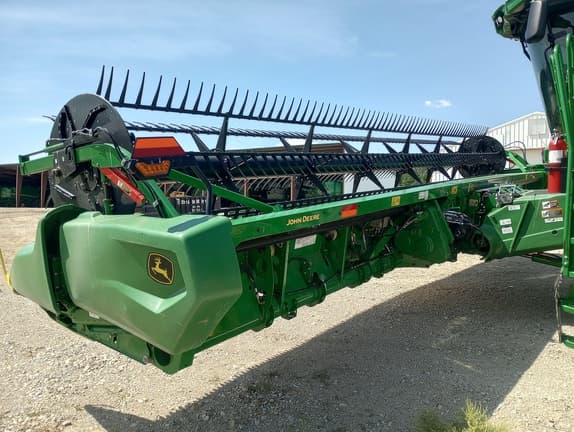 Image of John Deere RD35F equipment image 2