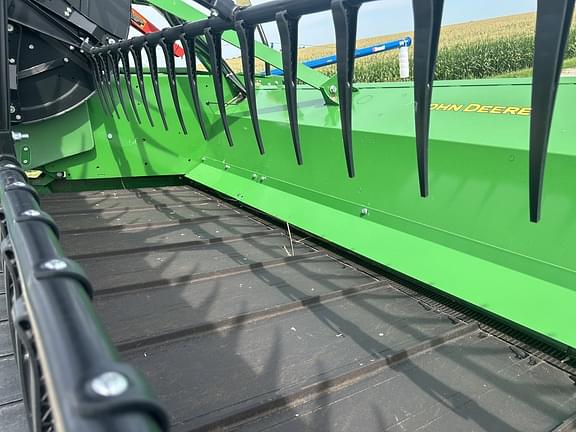 Image of John Deere RD35F equipment image 4
