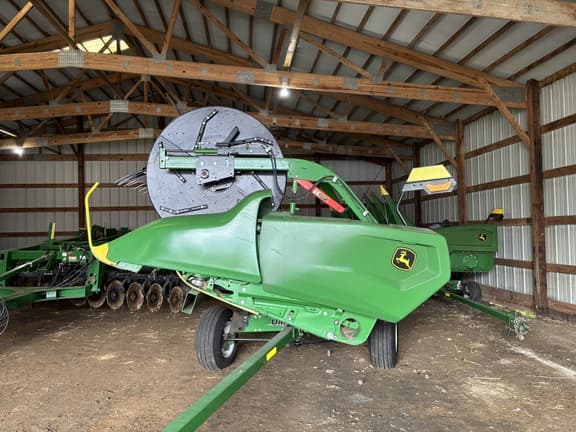 Image of John Deere RD35F equipment image 1