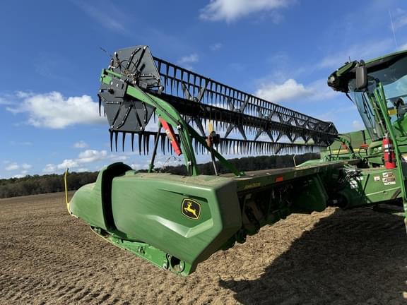Image of John Deere RD35F equipment image 2