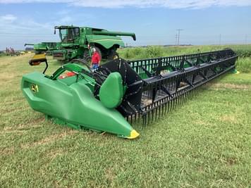 Main image John Deere RD35F