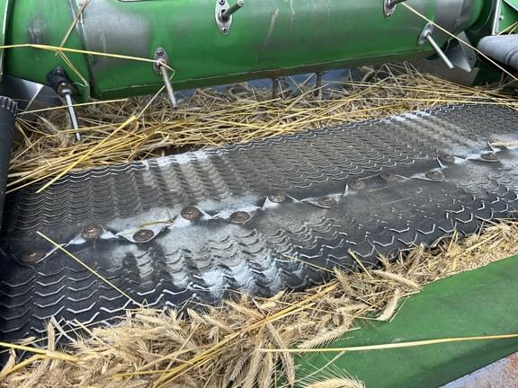 Image of John Deere RD35F equipment image 3