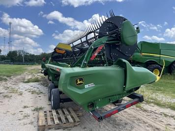 Main image John Deere RD35F