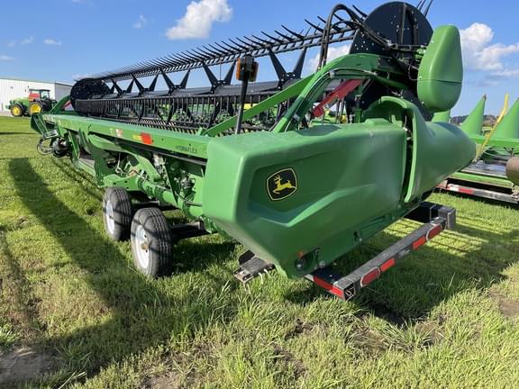 Image of John Deere RD35F equipment image 2
