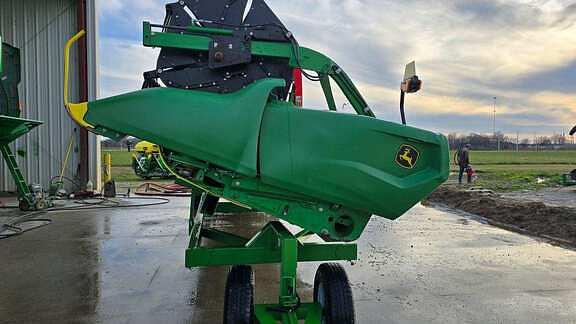 Image of John Deere RD35F equipment image 2