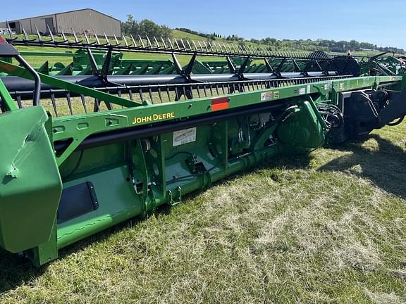 Image of John Deere RD35F equipment image 2