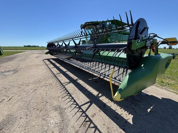 2022 John Deere RD35F Equipment Image0