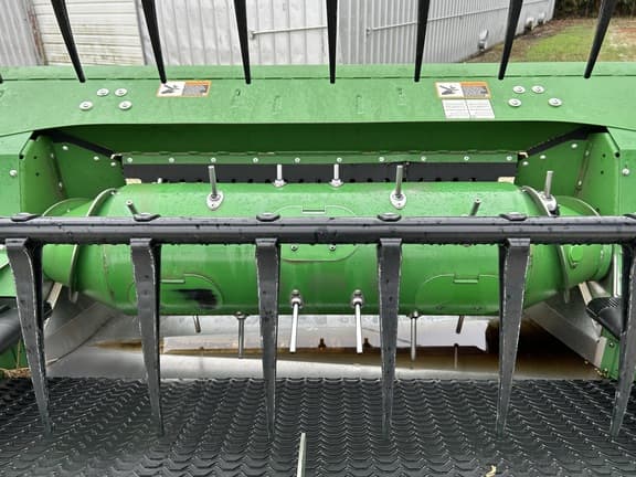 Image of John Deere RD35F equipment image 4