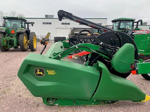 Image of John Deere RD35F equipment image 3