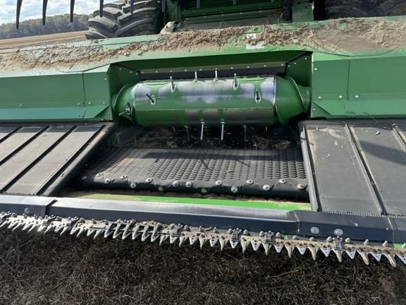 Image of John Deere RD35F equipment image 4