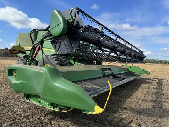 Image of John Deere RD35F Primary image