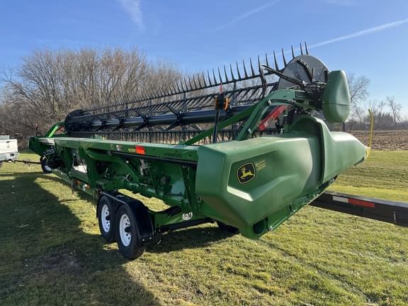 Image of John Deere RD35F equipment image 3