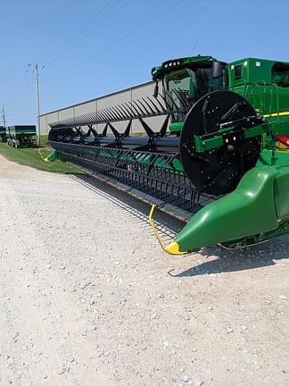 Image of John Deere RD35F Primary image