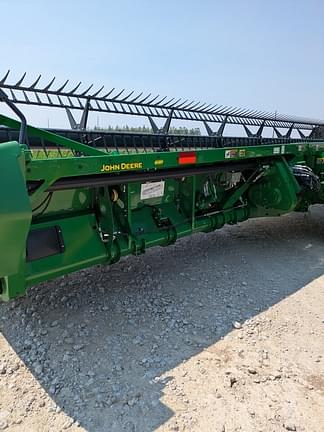 Image of John Deere RD35F equipment image 4