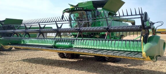 Main image John Deere RD35F