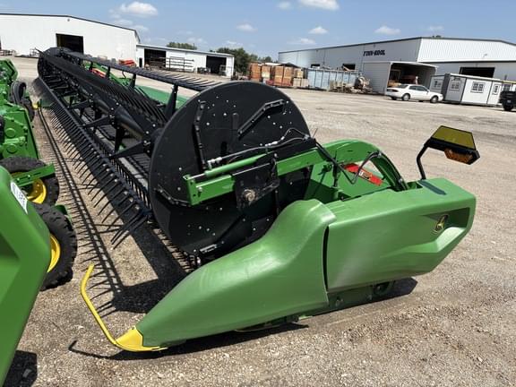 Image of John Deere RD35F Primary image