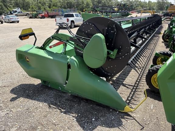 Image of John Deere RD35F equipment image 3