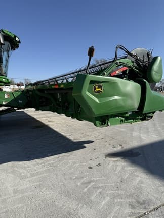 Image of John Deere RD35F equipment image 3