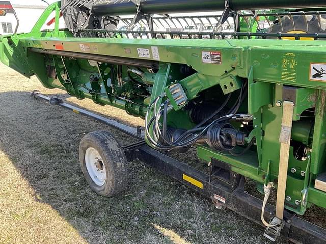 Image of John Deere RD35F equipment image 4