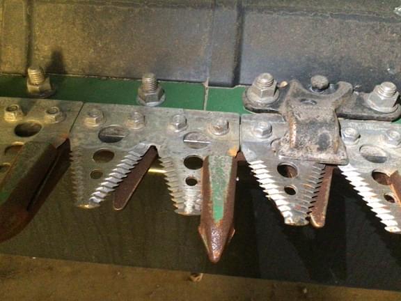 Image of John Deere RD40F Image 1