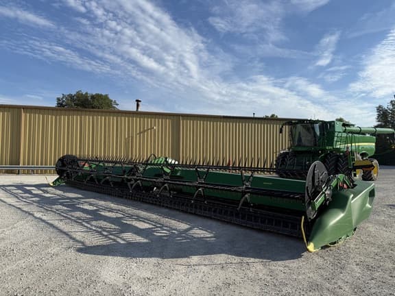 Image of John Deere RD40F equipment image 3