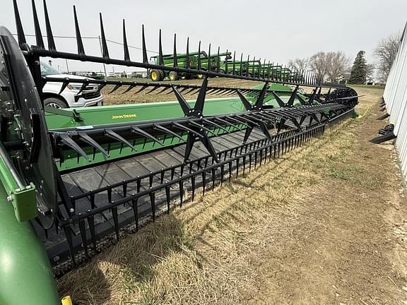Image of John Deere RD40F equipment image 1