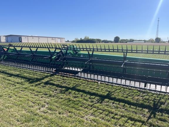 Image of John Deere RD40F equipment image 1