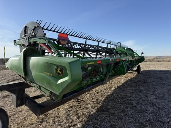 Image of John Deere RD40F equipment image 1