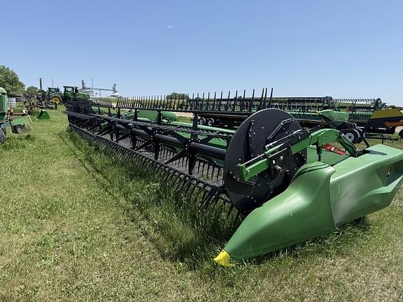 Image of John Deere RD40F equipment image 2
