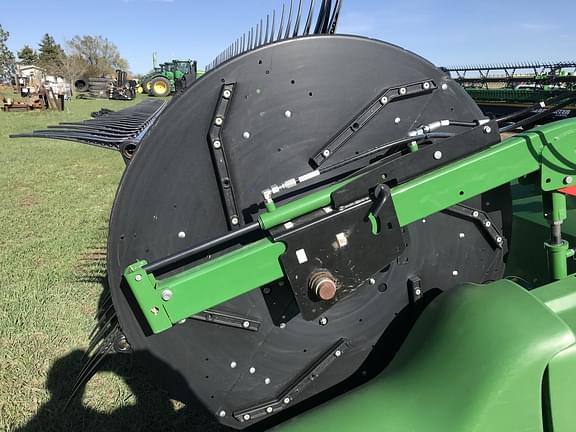 Image of John Deere RD40F equipment image 1
